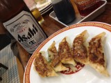 【追っかけ正直さんぽ】食べ物は餃子のみ！ わんこ感覚で餃子が出てくる「亀戸餃子 本店」行ってきた